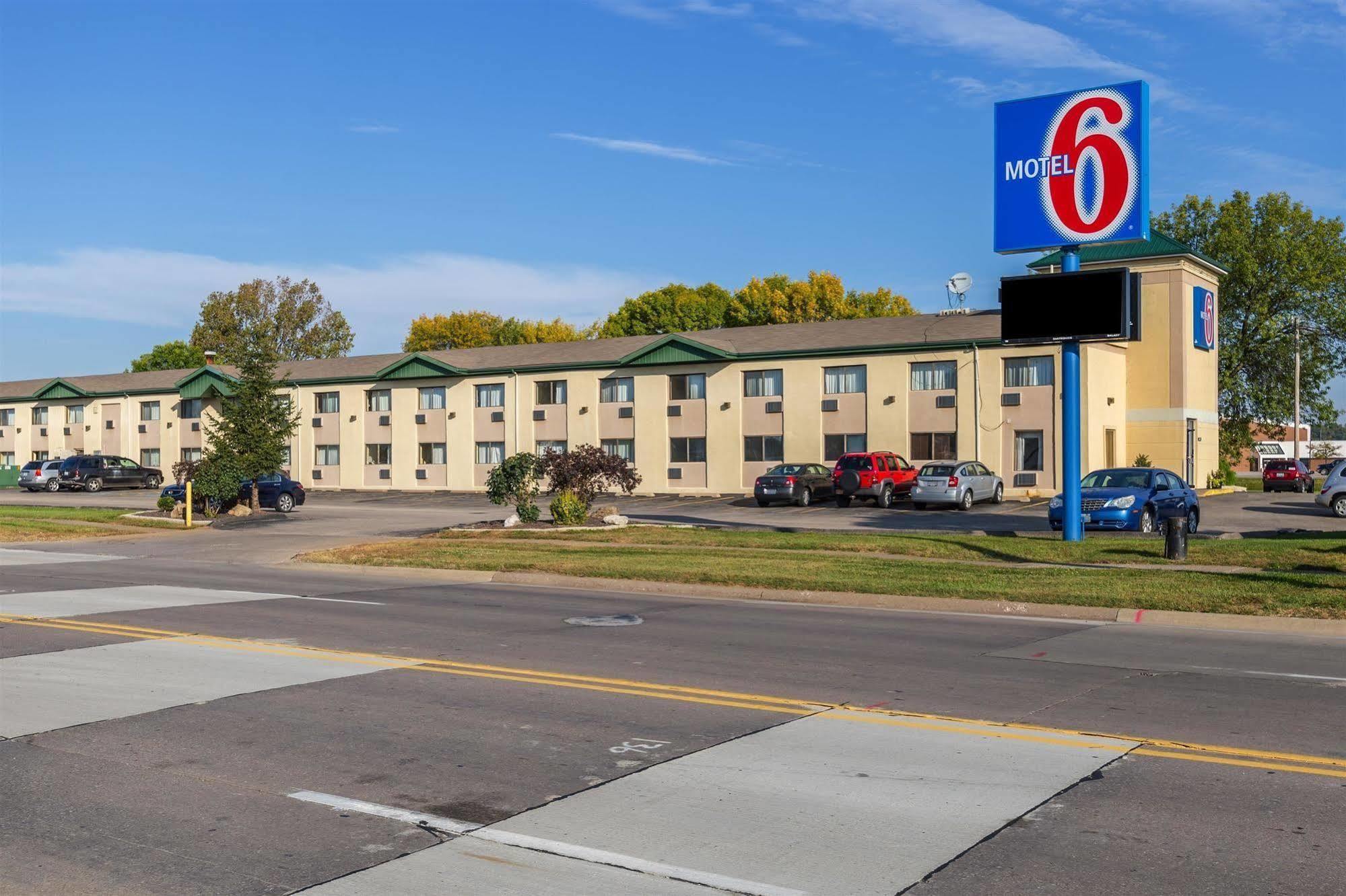 Motel 6-Moline, Il エクステリア 写真