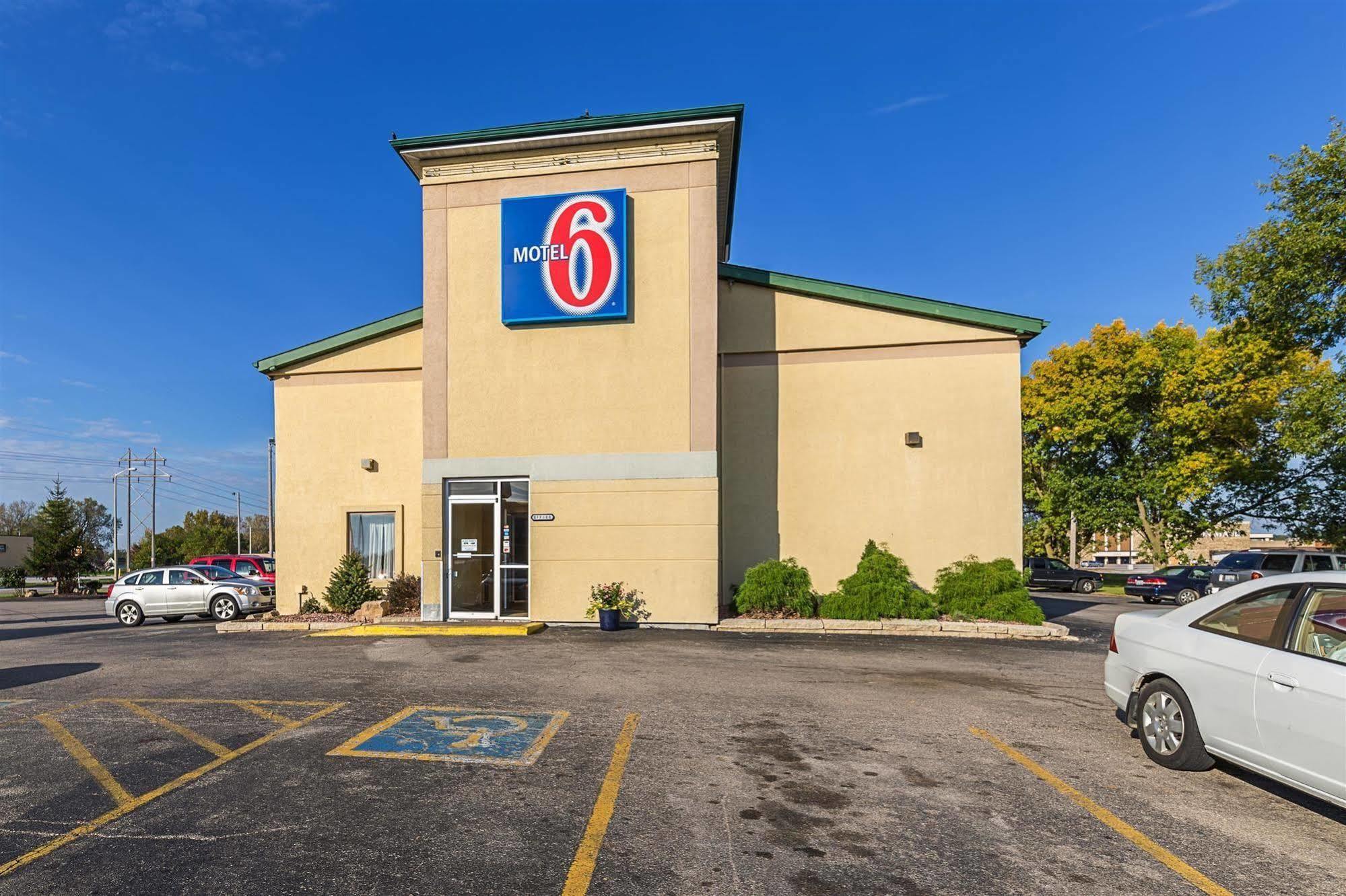 Motel 6-Moline, Il エクステリア 写真