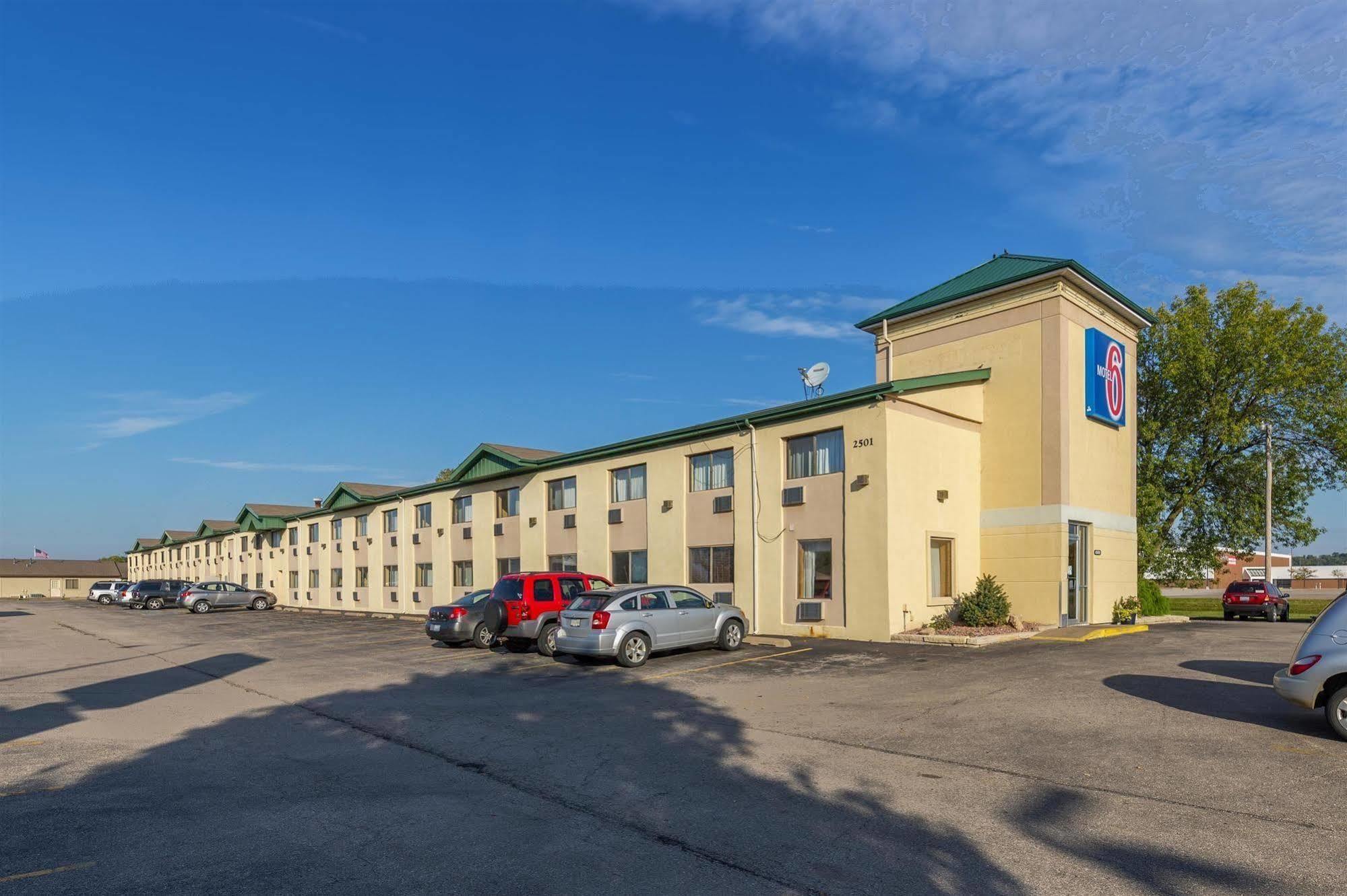 Motel 6-Moline, Il エクステリア 写真