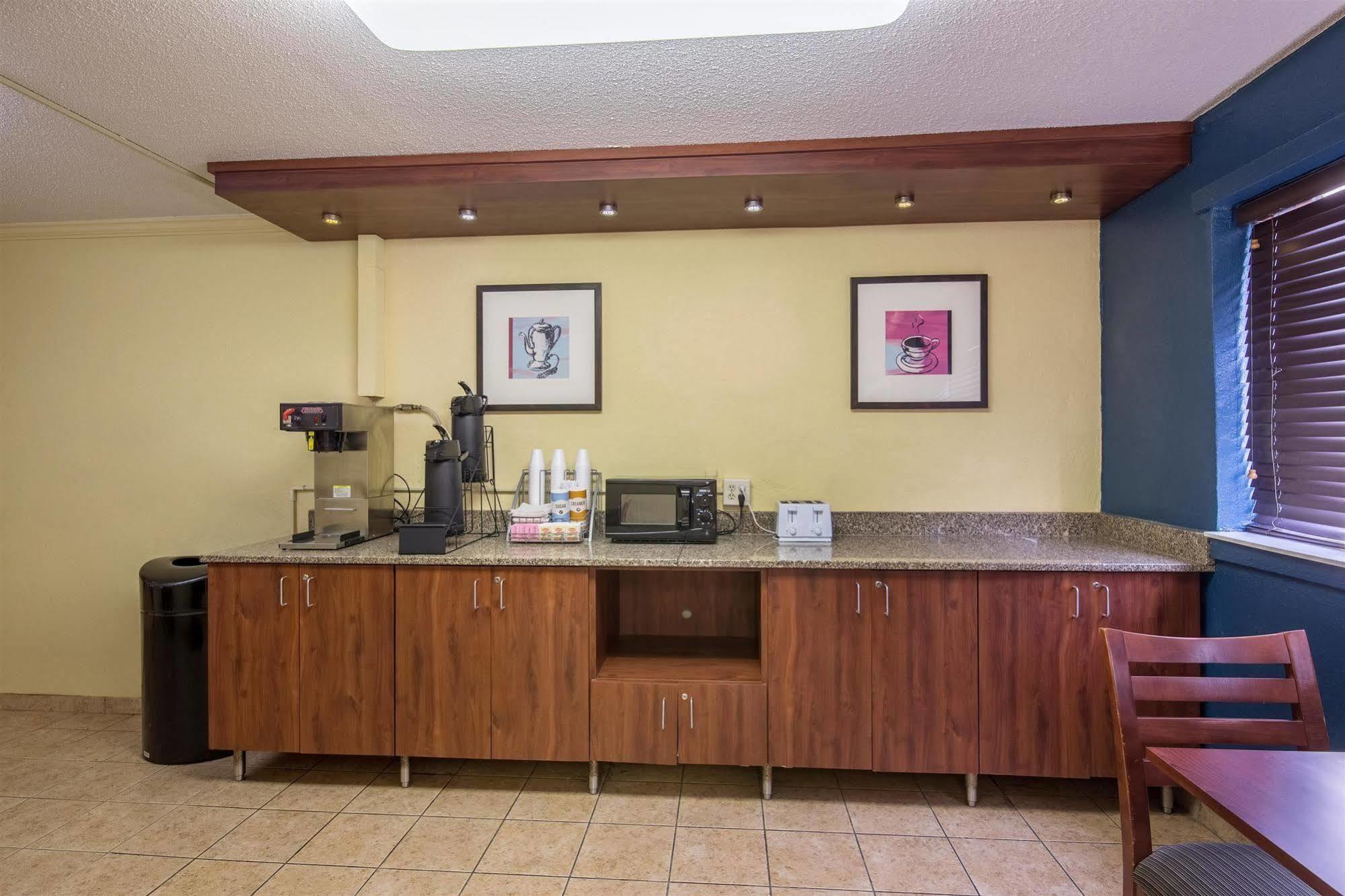 Motel 6-Moline, Il エクステリア 写真