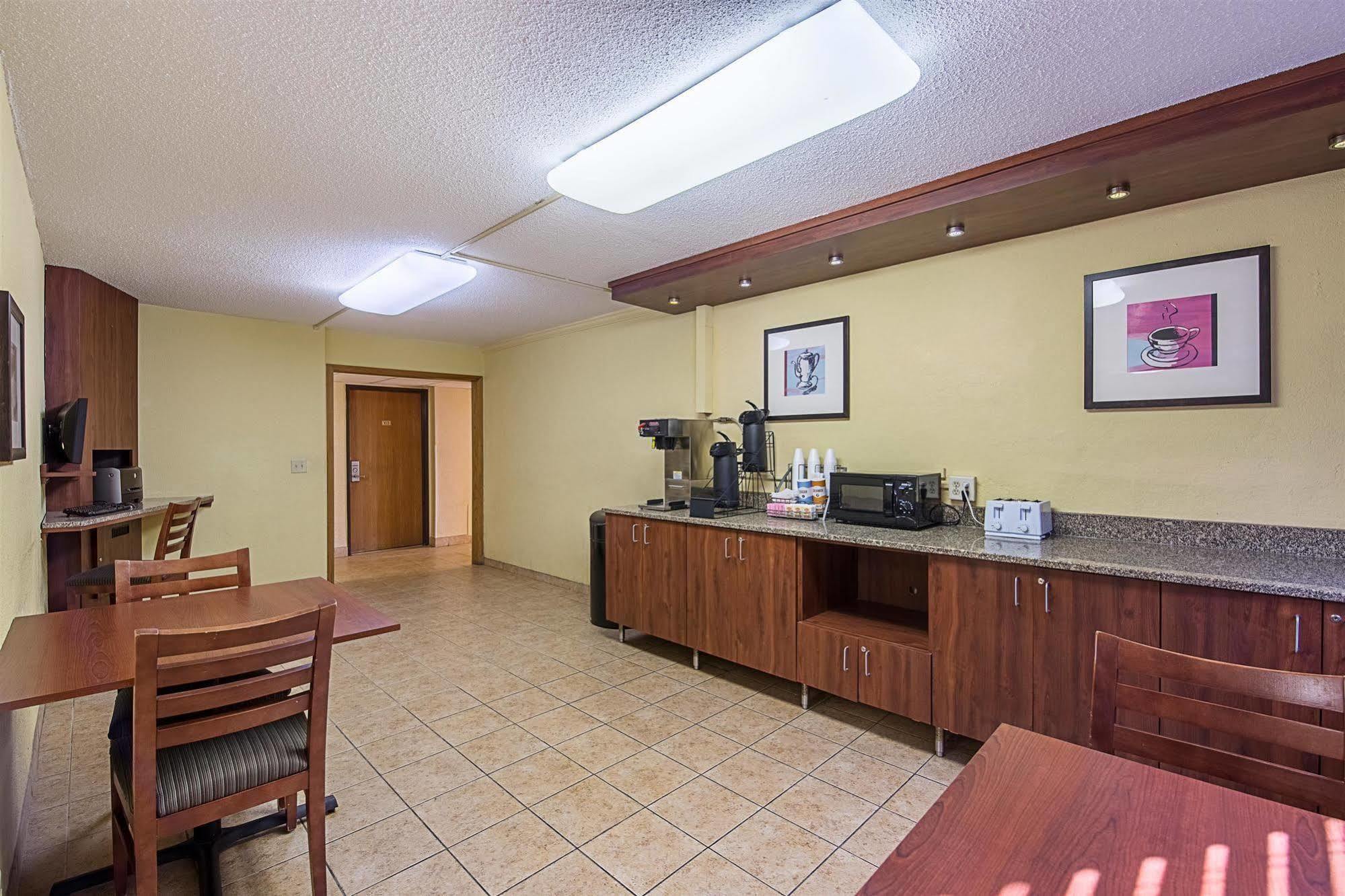 Motel 6-Moline, Il エクステリア 写真